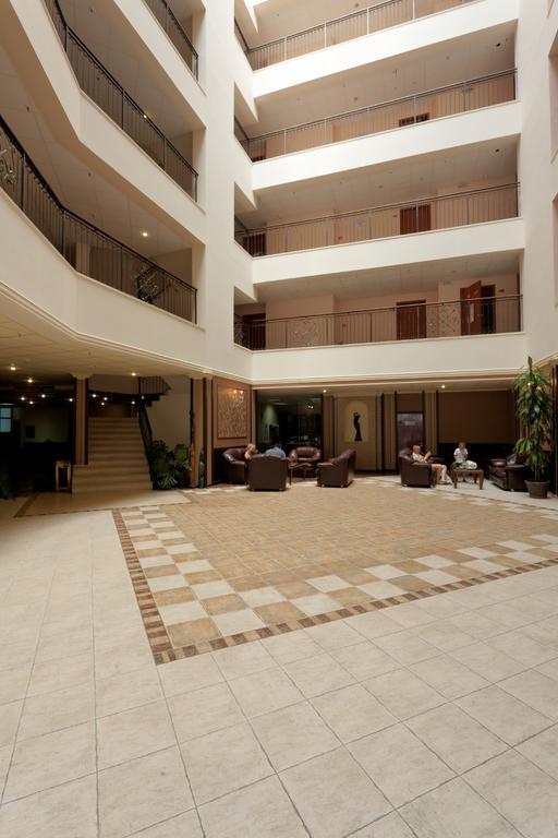 Hotel Elena And Wellness 4*